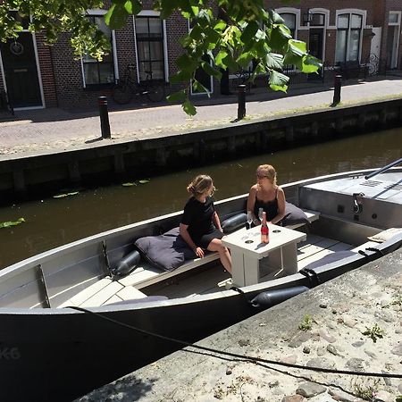 B&B Het Herenhuys Aan De Historische Gracht Van Kollum מראה חיצוני תמונה